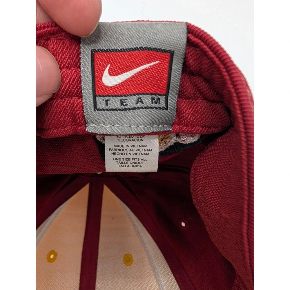 Iowa State Hat Cap Cyclone Nation Nike Team Fan Red Fitted One‎ Size